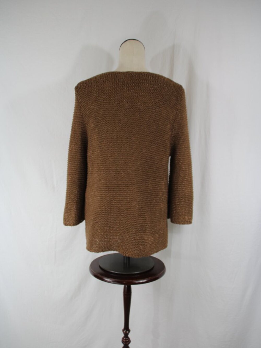 Chico's Round Neck 3/4 Sleeved Tan/Gold Sweater Top Beachy Size 2 L (12/14) - Picture 5 of 9